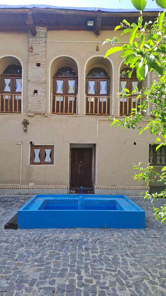 اشنایی با جوامع محلی