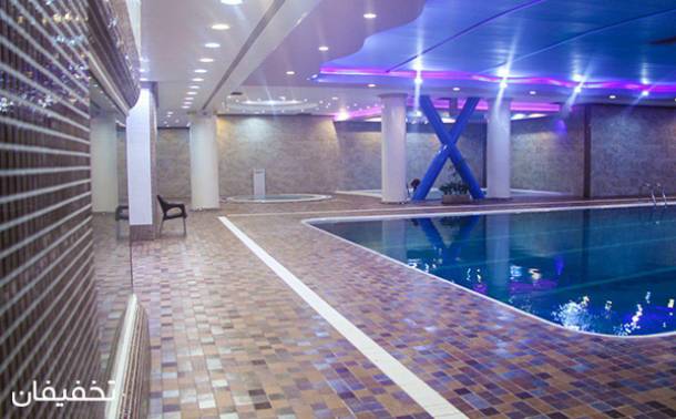 استخر VIP آریا سفر و گردشگری