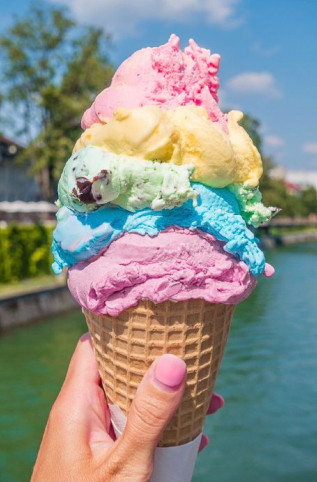 روز جهانی بستنی🍦🍭💕 سرگرمی و تفریحی