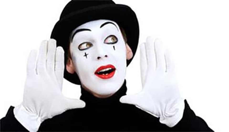 پانتومیم آنلاین شبانه سرگرمی و تفریحی