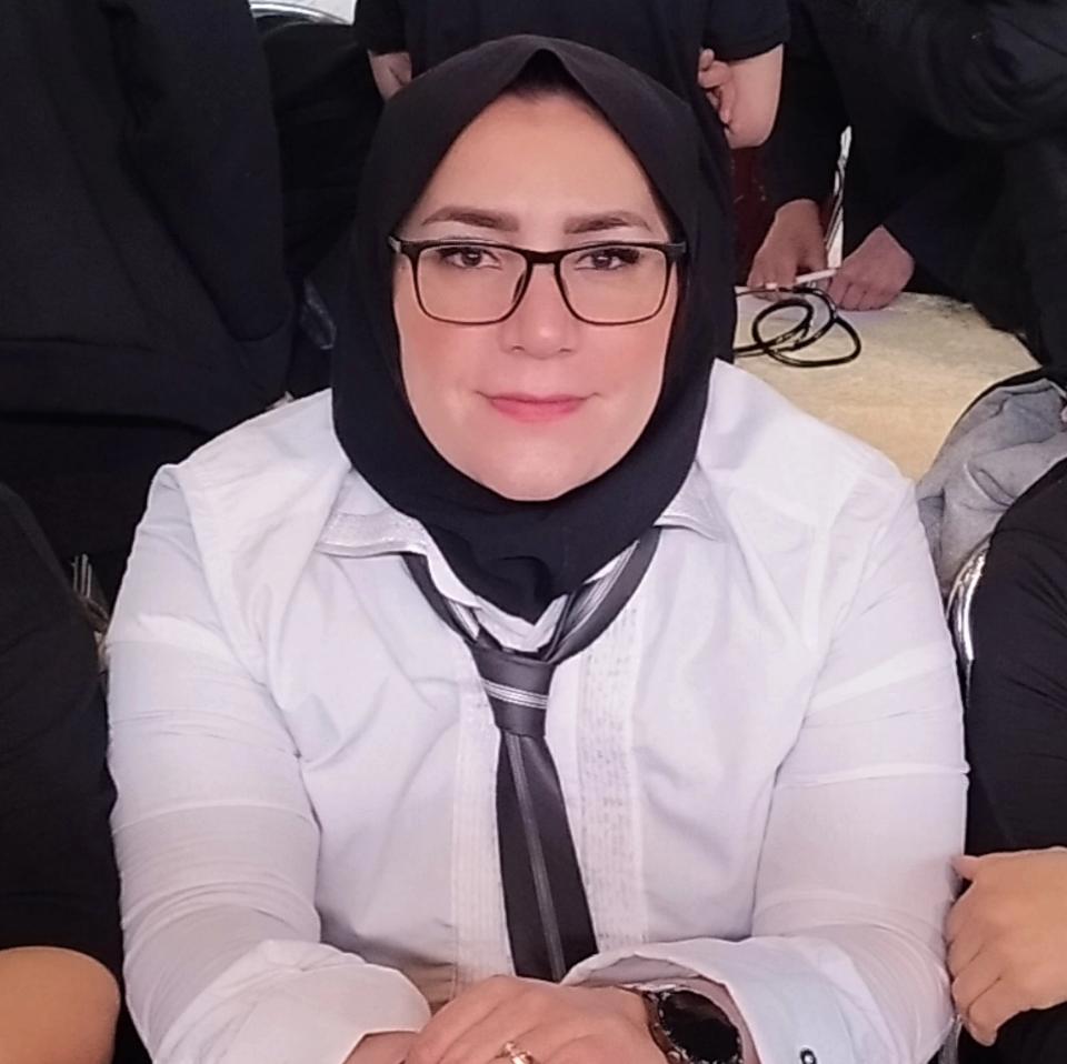استاد فخری
